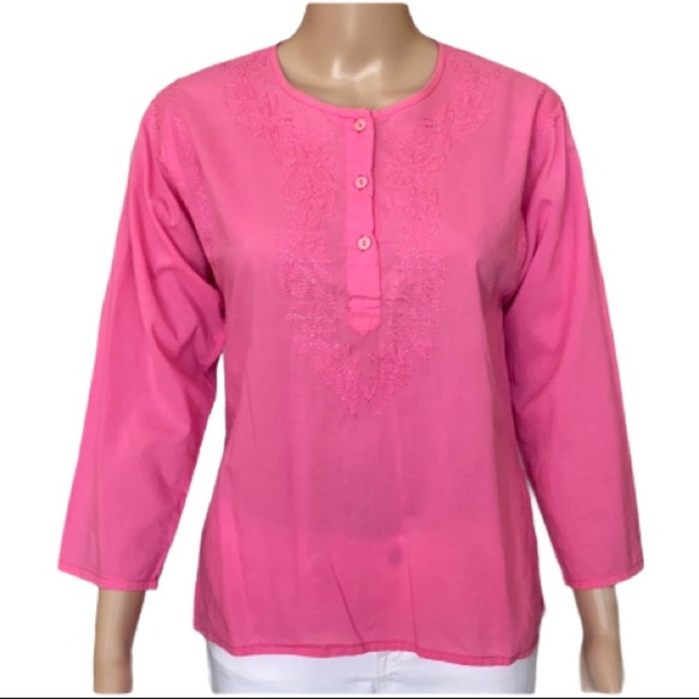 Trina Turk  pink embroidered heart cotton shirt size S